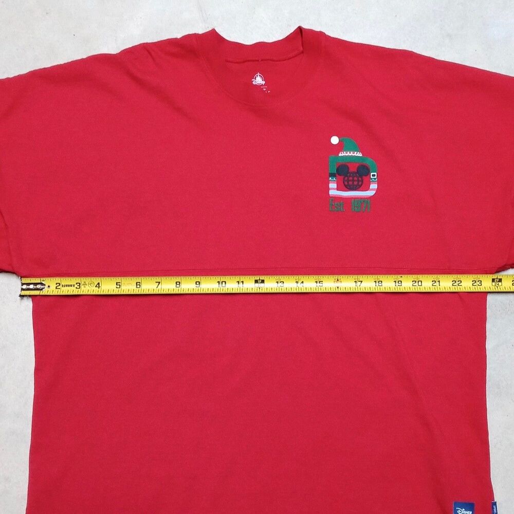 Walt Disney World Spirit Jersey Christmas Size Medium Holiday Character Logo - Picture 8 of 9